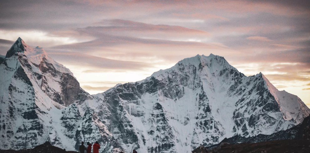 Lobuche-East-scaled[1]