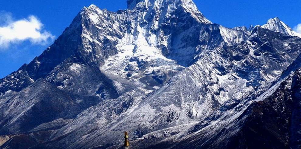 ama-dablam-base-camp[1]