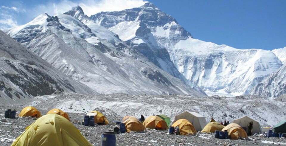everest-expedition-from-north-tibet-side[1]