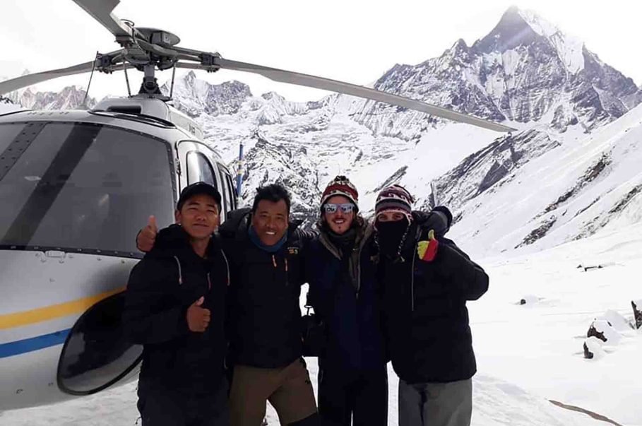 everest-helicopter-tour[3]