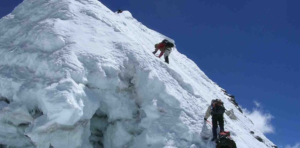 island-peak-climbing[1]
