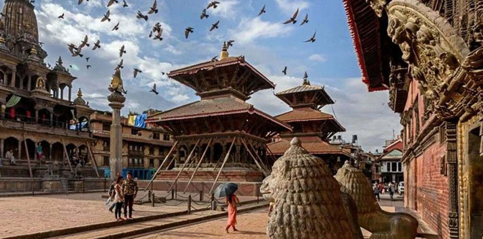 kathmandu-sightseeing-tour[1]