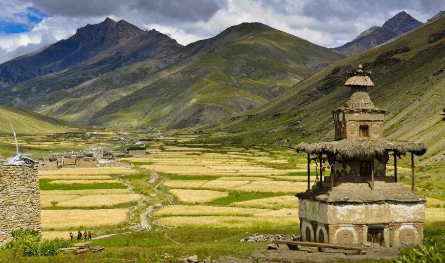 lower-dolpo-trekking-in-nepal[1]